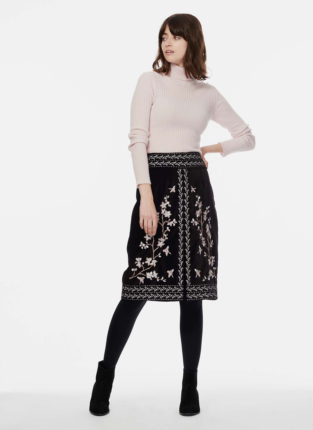 Embroidered Velvet Skirt Black